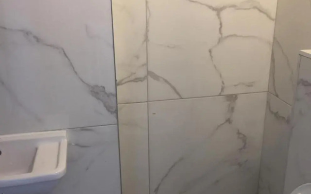 Albert gare du Midi , 29