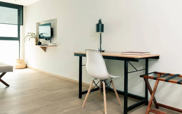 Luxurious 1br apt. located in trendy Polanco.