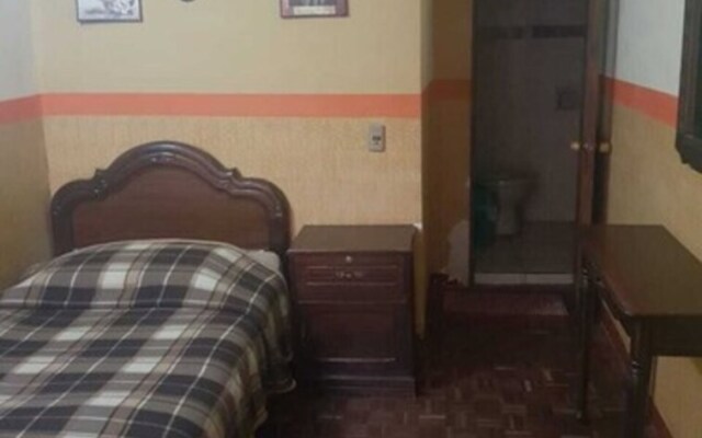 Hostal Toscana