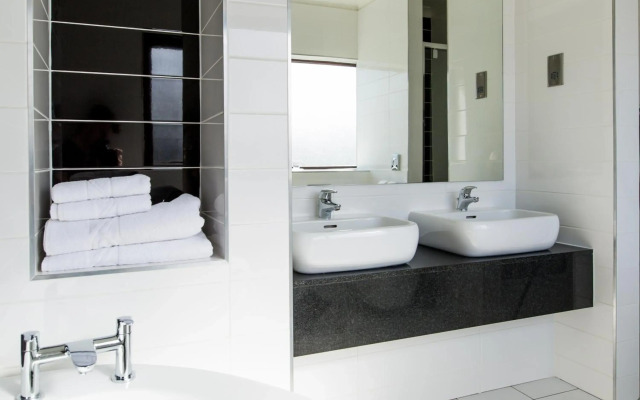 Mercure Newcastle George Washington Hotel Golf And Spa