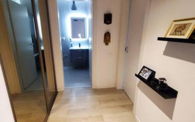 Sunny 1BR Apt in Central Pipera