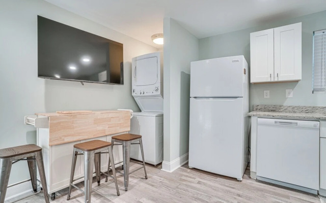 Cleveland Retreat w/ Patio: Yonah Mountain Views!