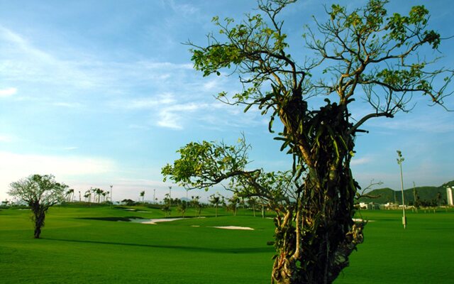 Mingshen Golf & Bay Resort Sanya