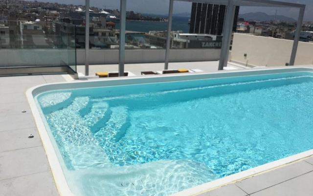 Piraeus Theoxenia Hotel