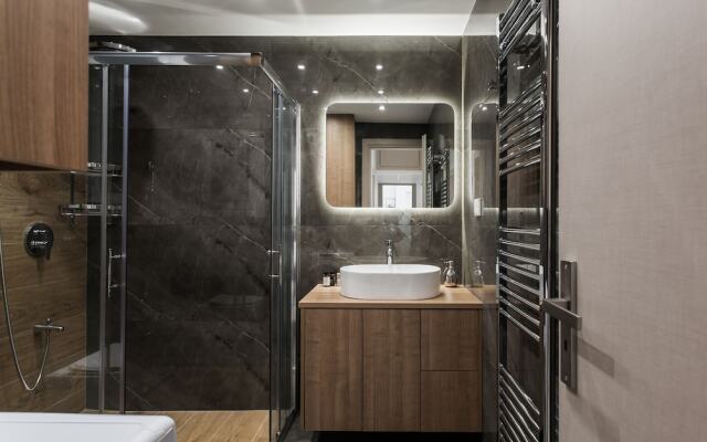 Remarkable 2BR Apartment in Paleo Faliro