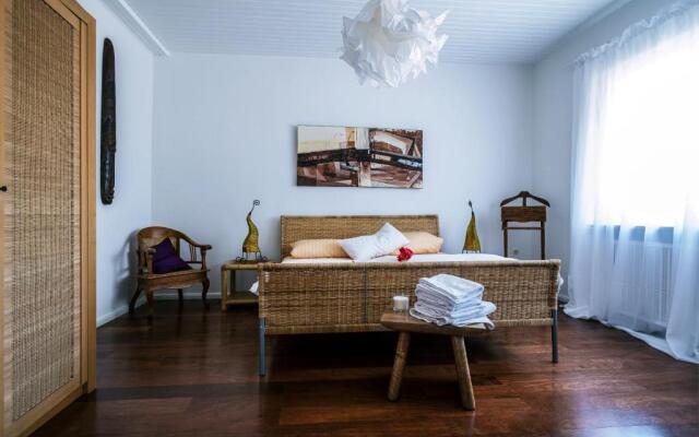 Tektona "Bed & Breakfast"