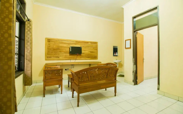 OYO 937 Mahessa Indah Homestay