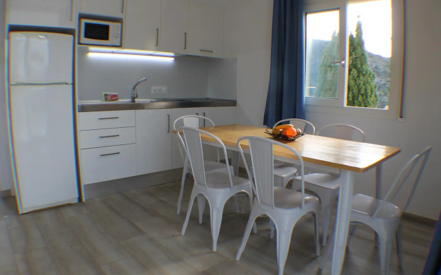 Rescator Resort 326 In Roses