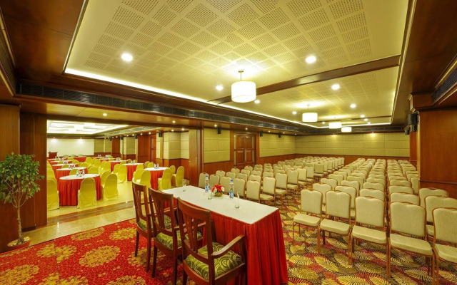 Classic Sarovar Portico Thiruvananthapuram