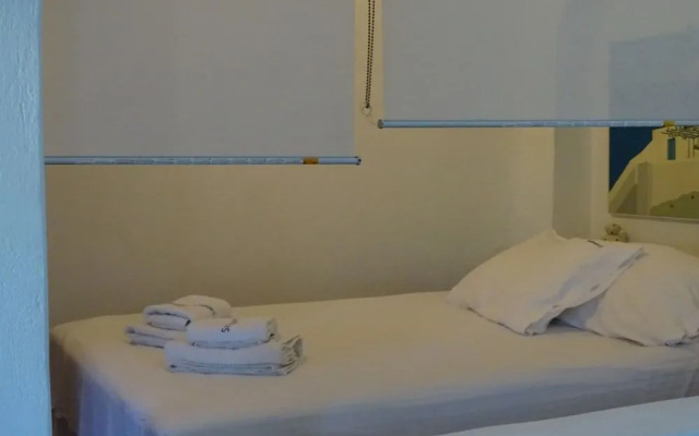 Monolithos Villa