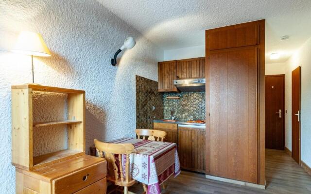 Appartement Méribel, 1 pièce, 2 personnes - FR-1-355-21