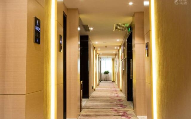 Lavande Hotels·Shenzhen North Railway Station Longhua Bus Terminal