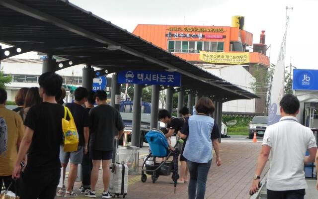 Jeonju International Hostel