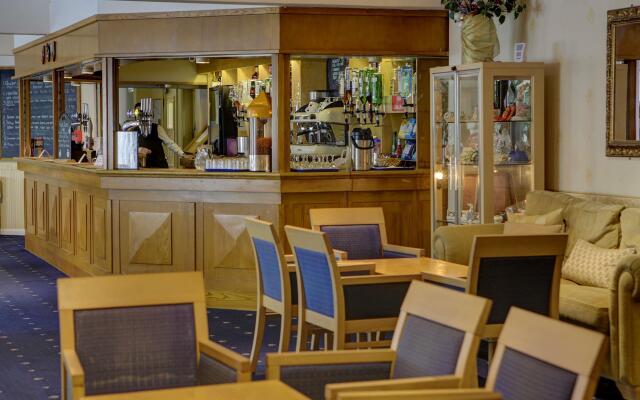 Tiverton Hotel Lounge & Venue