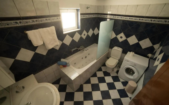 Bodikos Villas & Apartments