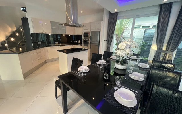 Villas In Pattaya
