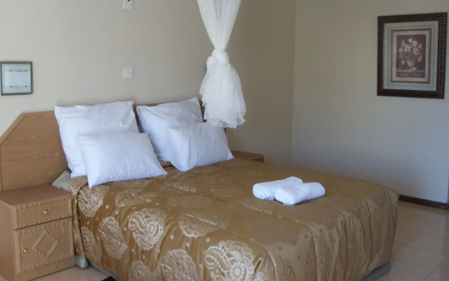 Lusaka Mosi-O-Tunya Executive Lodge
