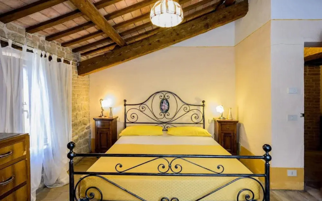 Gorgeous Apartment With Pool Near Sibillini Mountains