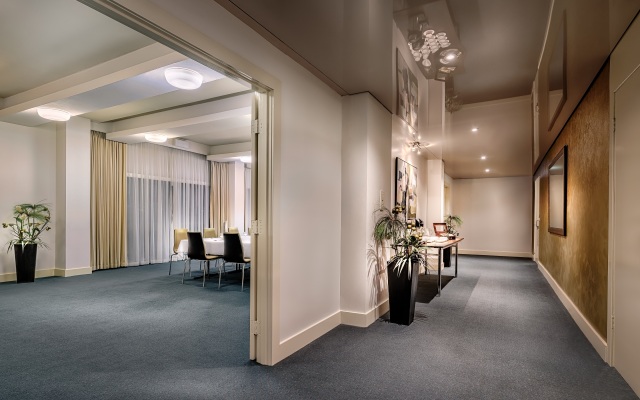 Best Western Plus Travel Inn Hotel