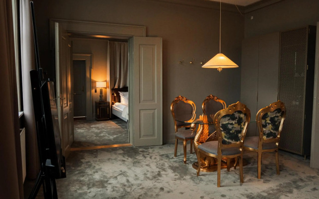 Boutique Hotel Royal