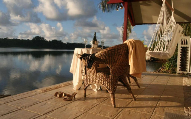 Seachange Lodge