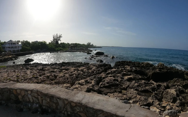 Coral Cove Wellness Resort
