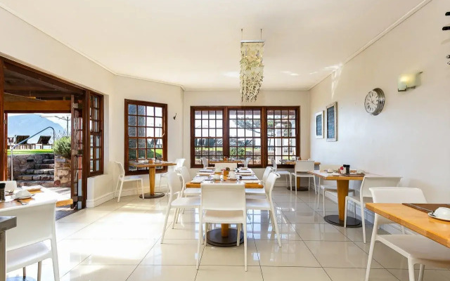 Harbour House Hotel