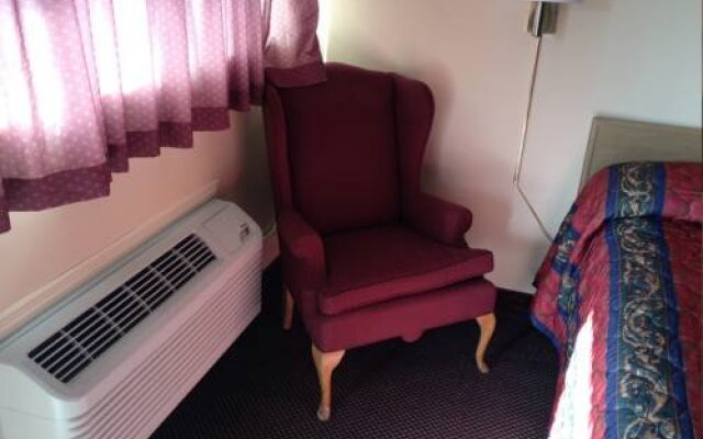 Knights Inn Springfield