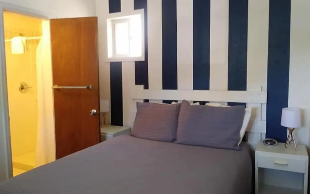 Western Riviera Lakeside Lodging