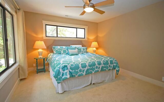 Wren Drive 18 by RedAwning