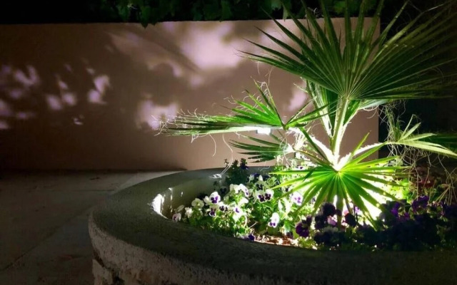 Sea View Apartment Orhideja, Sleeps 4