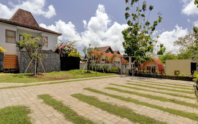 Jro Gde Balangan Homestay