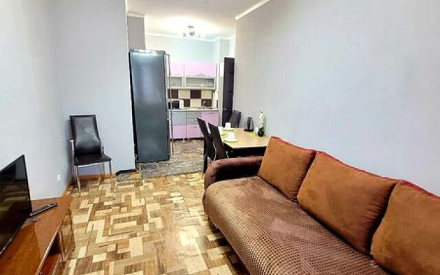 Апартаменты в Белых Росах на Ярыгинской набережной, д. 7