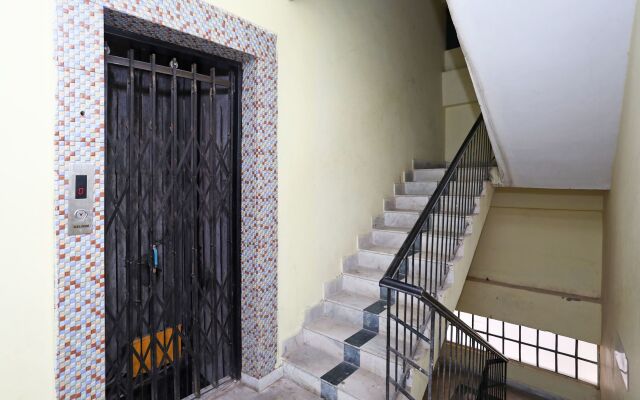 OYO 9770 Hotel Urban Comfort