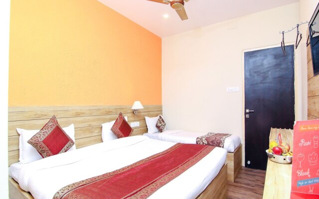 Hotel R B International