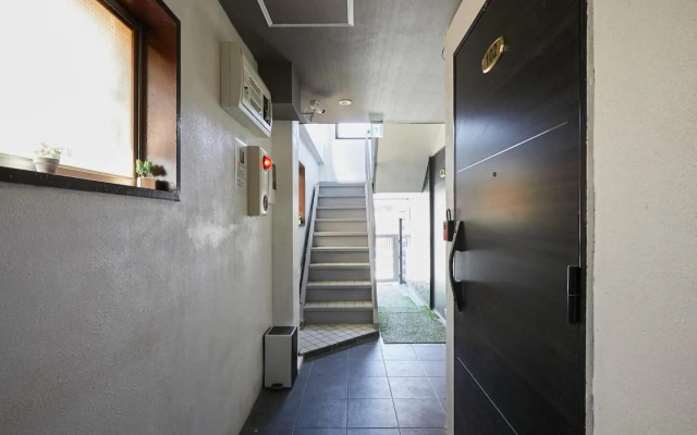 Akabane TK Building 202