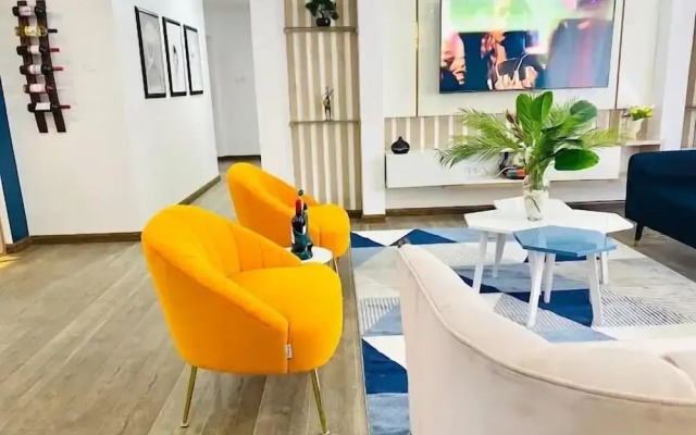 1677 Mayfair Apartment