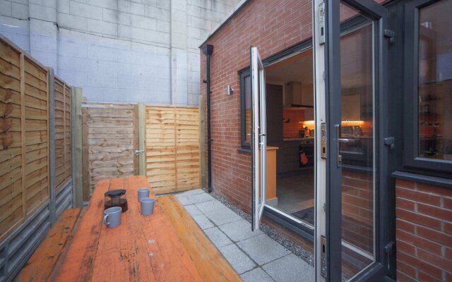Higgihaus at 3b Cheltenham Lane Bristol