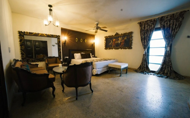 8Aps-4 Casa Antigua En El Centro Histori