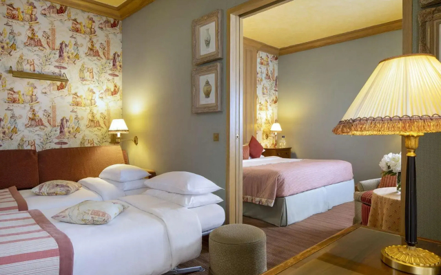 Hotel Chambiges Elysées