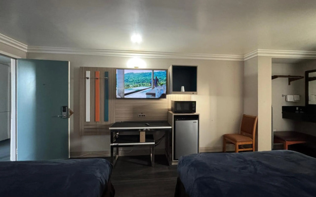 Rodeway Inn