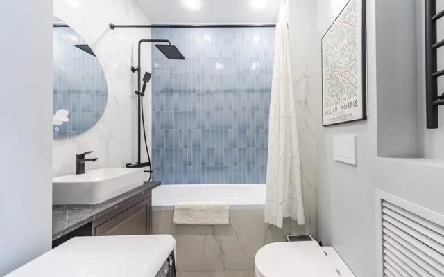 Domovenok (Домовенок) на улице Образцовая 4