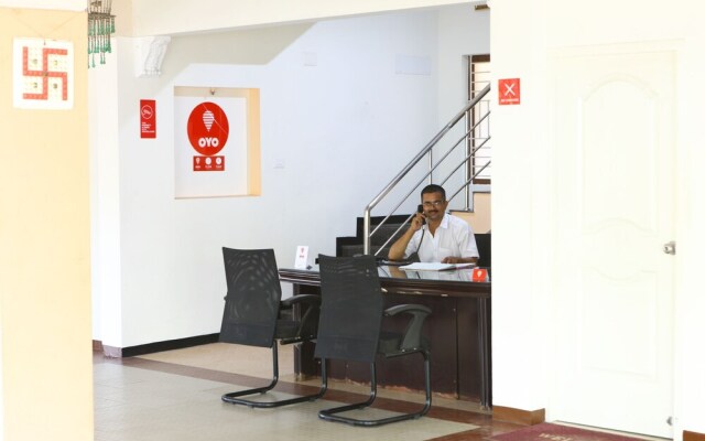 OYO 6339 Preetham Nivas