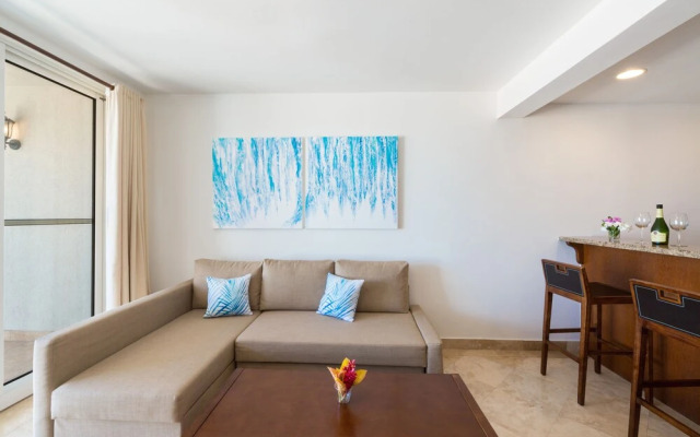 La Vista Azul Modern Condo Ocean Views