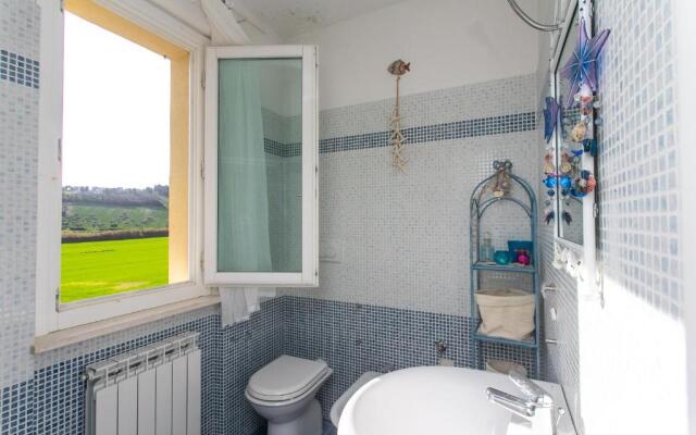 M247 - Marcelli, nuovo bilocale con terrazzo e garage