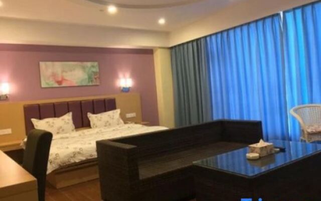 Jin Bo Te Holiday Hotel（Dongguan Changping store）