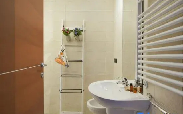 Sky Gate Gold – Suite Terrazza Aeroporto