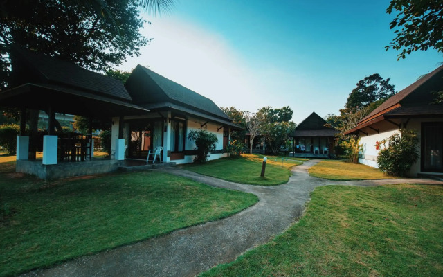 Nana Beach Hotel