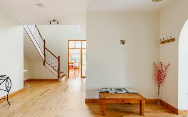 Large 5-bed Country House, Aughagower, Westport,