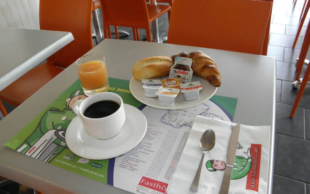 Fasthotel Tours Sud